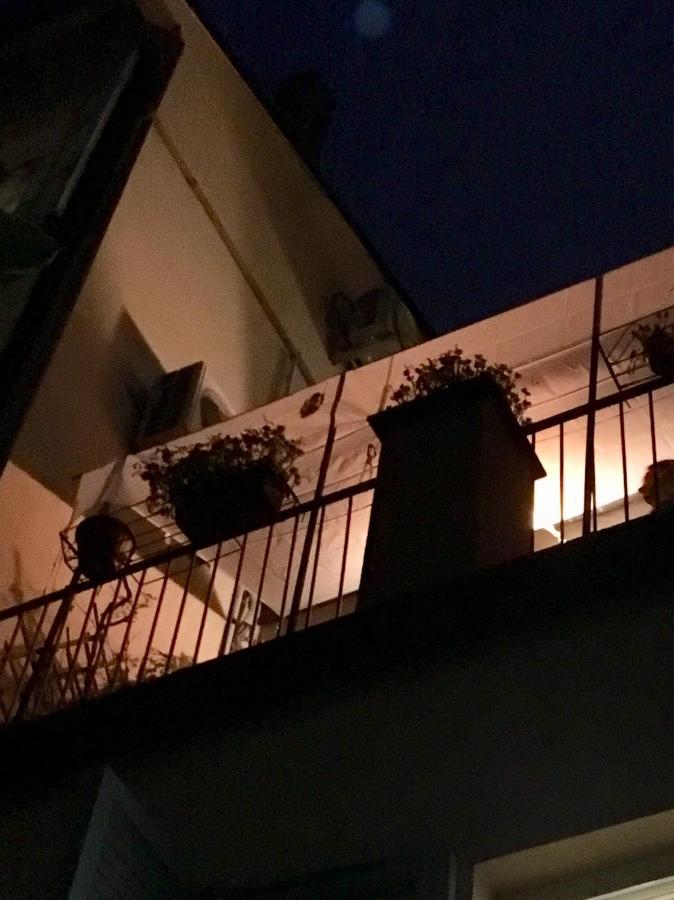 Rubra Apartemen Parma